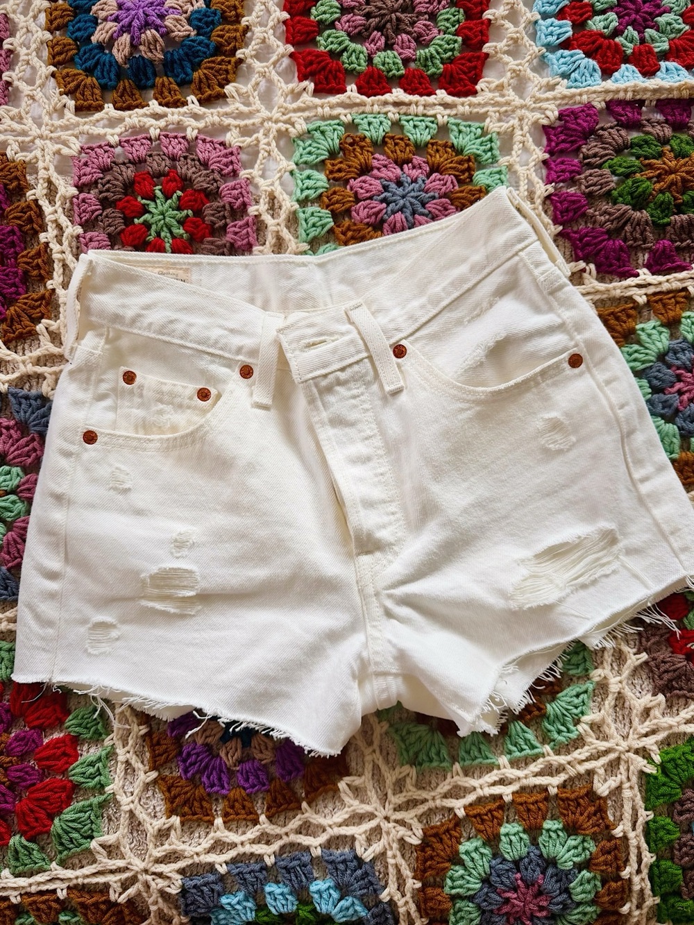 White Levi Shorts! STILL AVAILABLE